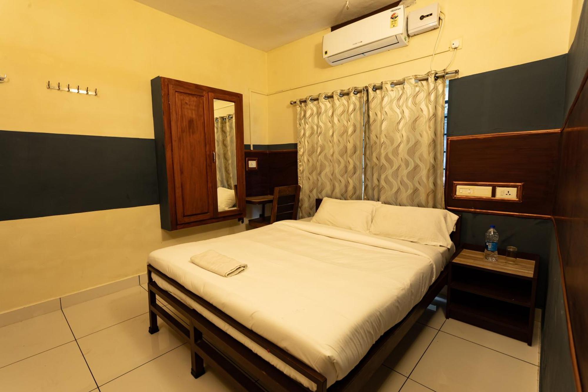 Jk Lodge Kottayam Esterno foto