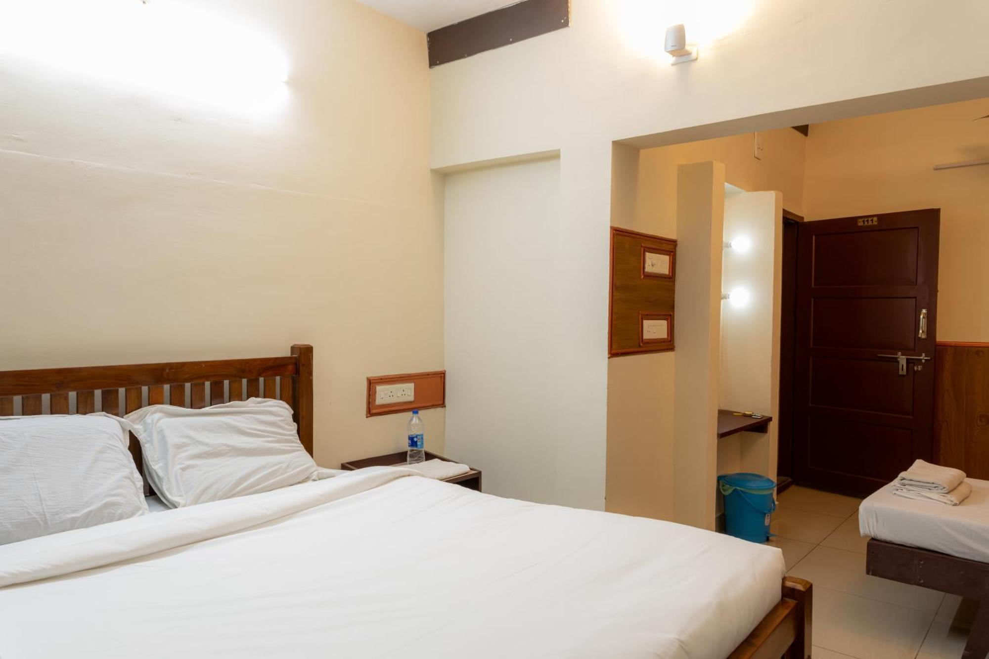 Jk Lodge Kottayam Esterno foto